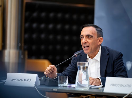 Il direttore di Dipartimento Antonio Lampis: La grande partecipazione dimostrata sottolinea quanto sia sentita questa necessità di lavorare insieme per il futuro, con il sostegno anche di partner di spessore nazionale”. (Foto: USP/Fabio Brucculeri)