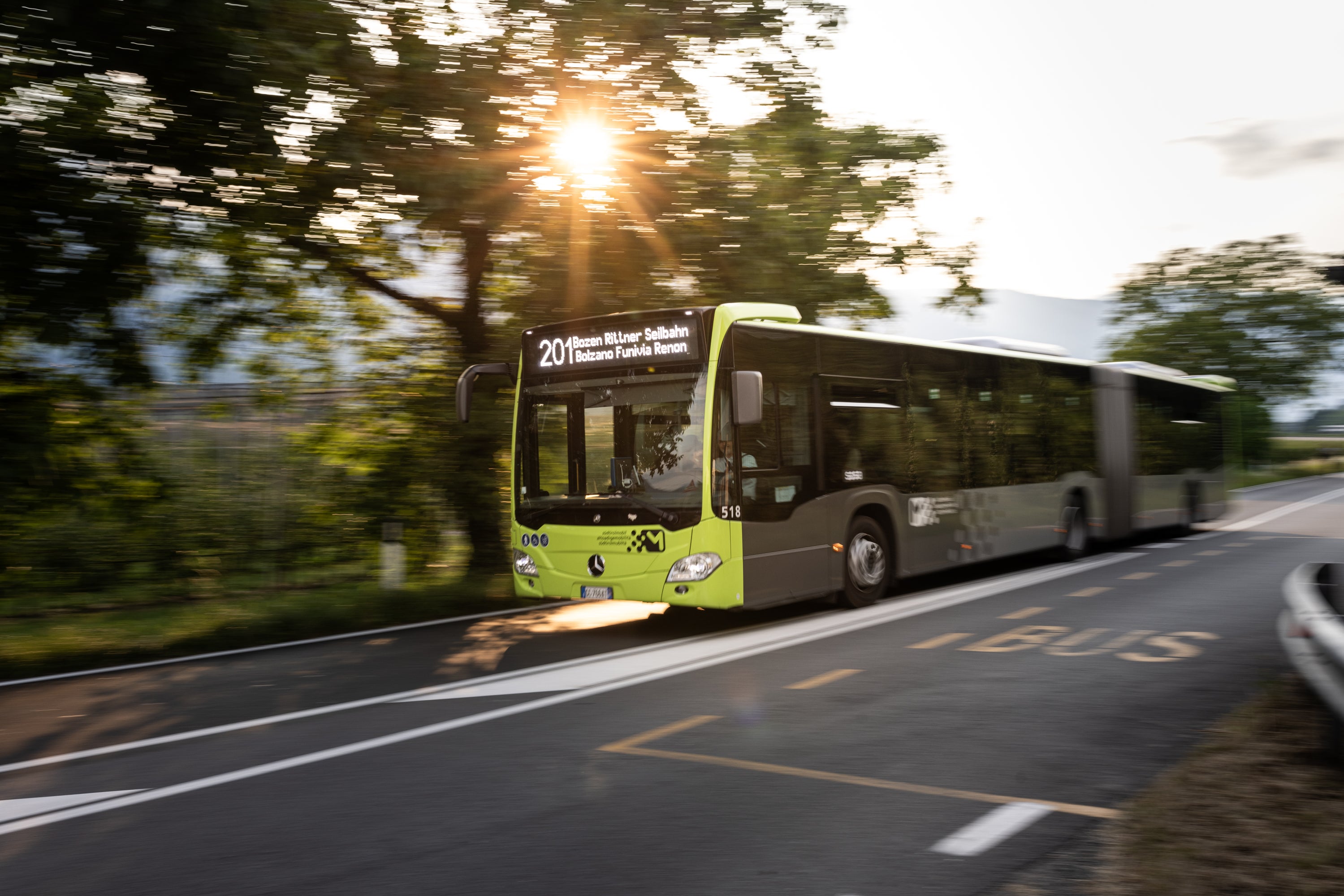 La sicurezza sui trasporti pubblici è importante per il Dipartimento Infrastrutture e Mobilità. Personale di sicurezza esterno verrà impiegato sulla linea 201 della SASA per garantire agli alunni un viaggio tranquillo verso la scuola. (Foto: USP/Dipartimento Infrastrutture e Mobilità)