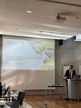 Gab seiner Freude Ausdruck, wenn internationale Delegationen Interesse an unserer 'Minderheit in der Minderheit zeigen: Landeshauptmannstellvertreter und Landesrat für Ladinische Bildung und Kultur Daniel Alfreider. (Foto: LPA/Direktion Ladinische Bildung und Kultur)