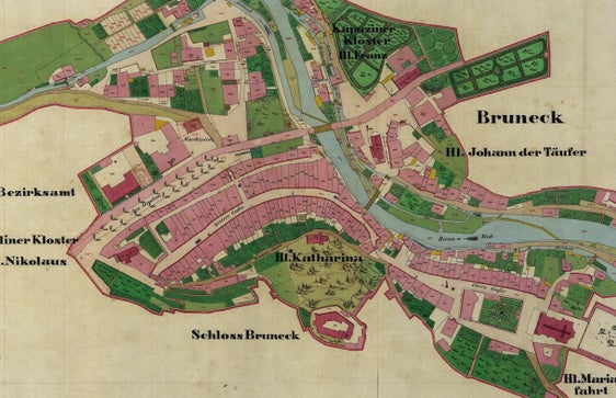 Nella foto le mappe storiche del Comune di Brunico (Foto: ASP/Ufficio Libro fondiario, catasto fondiario e urbano)