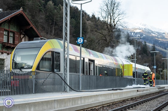 Non ci sono danni alle infrastrutture circostanti. (Foto: USP/David Ceska).