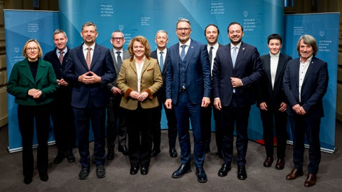 Ab Dienstag, 24. März, trifft sich die Südtiroler Landesregierung in Sondersitzungen mit Vertretern und Vertreterinnen der Bezirke. Im Mittelpunkt stehen Themen der Bezirke. (Foto: LPA/Fabio Brucculeri)