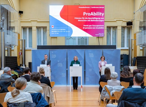 Tra il 1° febbraio e il 31 marzo di ogni anno, le aziende possono richiedere finanziamenti per l'assunzione di persone con disabilità in modo rapido e non burocratico attraverso “ProAbility”. (Foto: USP/Greta Stuefer)