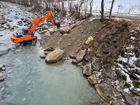 Das Landesamt für Wildbachverbauung West hat die Sohlschwellen der Passer in St. Martin in Passeier saniert. (Foto: LPA/Landesamt für Wildbach- und Lawinenverbauung West)
