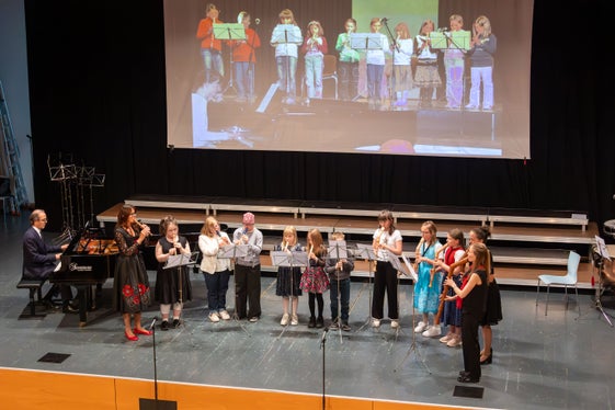 50 anni di scuola di musica della Val Badia: ensemble di flauti dolci (Foto: USP/Direzione provinciale Scuola musicale tedesca e ladina/Freddy Planinschek)