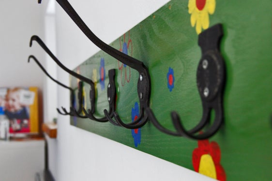 La Provincia autonoma di Bolzano e le autorità locali stanno lavorando a un nuovo regolamento per le rette delle scuole dell'infanzia. L'esecutivo ha raggiunto un accordo il 17 aprile e ha sospeso la decisione assunta all'inizio di gennaio. (Foto: USP/Greta Stuefer)