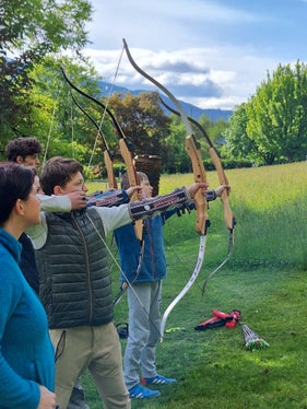 Uno sguardo all'ampia offerta del programma di cultura giovanile 2024/2025: il tiro con l'arco a Varna. (Foto: USP/Ufficio Servizio giovani)