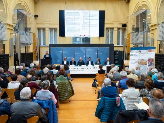 Rund 80 Chronistinnen und Chronisten haben sich am 7. November in Bozen getroffen. (Foto: LPA/Fabio Brucculeri)