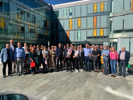 Foto di gruppo per la delegazione dalla Repubblica Ceca in visita in Alto Adige. (Foto:ASP) 