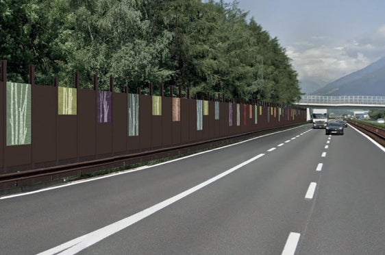 Vengono utilizzati pannelli alti da quattro a cinque metri in vetro acrilico trasparente e alluminio, che poggiano su strutture di fondazione in calcestruzzo. Uno strato fonoassorbente, di colore rosso-marrone scuro, in calcestruzzo di argilla espansa o pietra pomice, contrasta il rumore del traffico. (Rendering: Ufficio Pianificazione territoriale e cartografia)