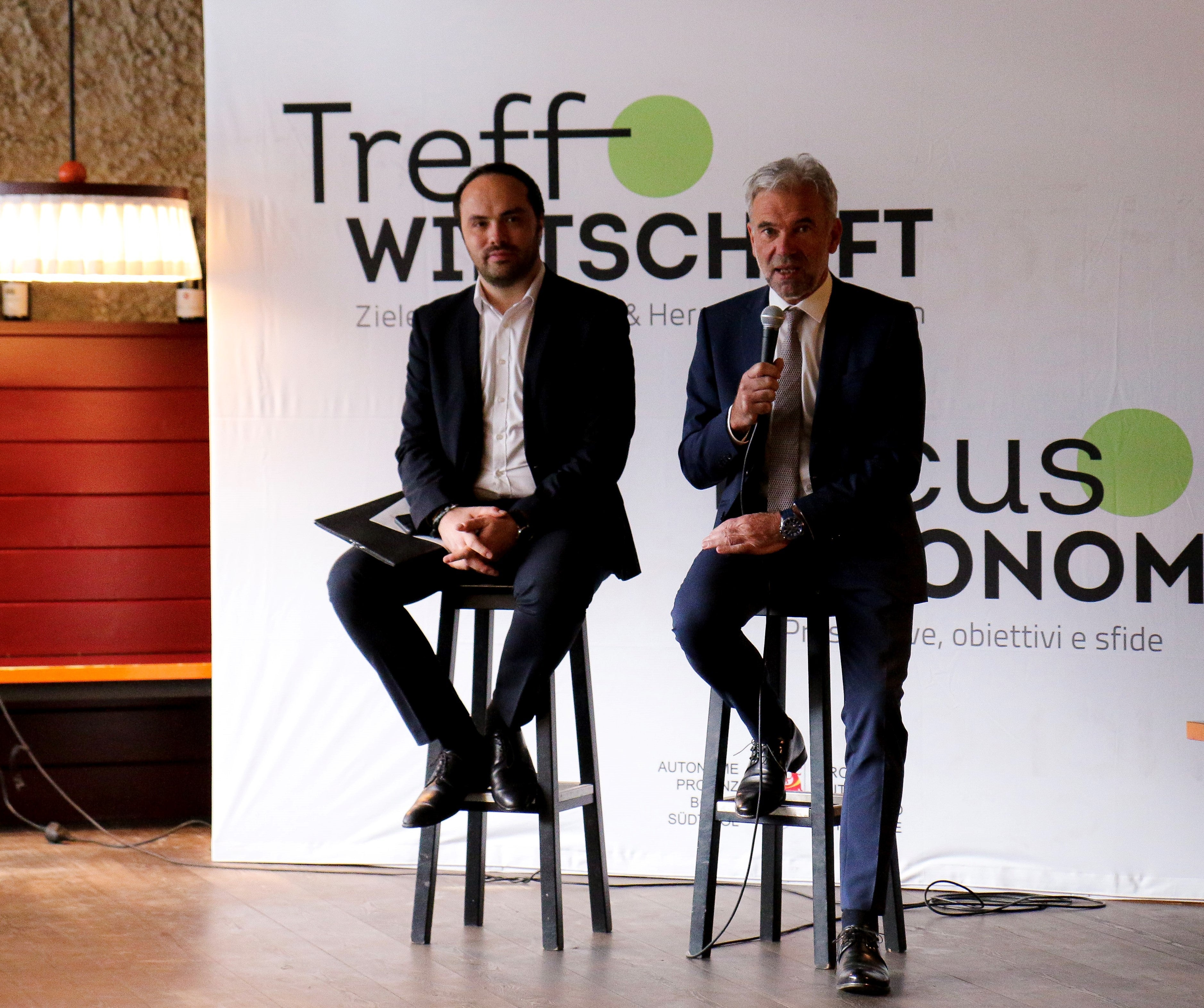 Mercoledì 23 novembre a Marlengo è in programma un confronto sui temi dell'economia con gli assessori provinciali Achammer e Schuler (Foto: ASP/Peter Natter)