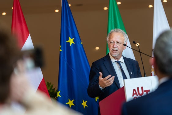 Fernand de Varennes: "Il successo dell'Autonomia dell'Alto Adige dovrebbe essere un esempio illuminante e condiviso con la comunità internazionale" (Foto: ASP/Ivo Corrà)
