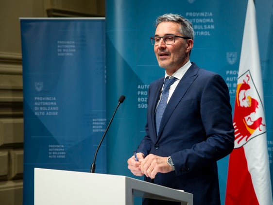 "Nel settore della digitalizzazione è fondamentale essere sempre al passo con i tempi", ha detto Arno Kompatscher, presidente della Provincia autonoma di Bolzano ed assessore provinciale competente per la digitalizzazione (Foto: ASP/Fabio Brucculeri)