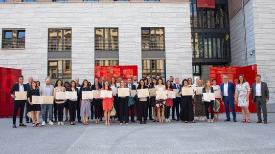 Die 31 neuen Gemeindesekretäre und Gemeindesekretärinnen (Foto: LPA/Fabio Brucculeri)