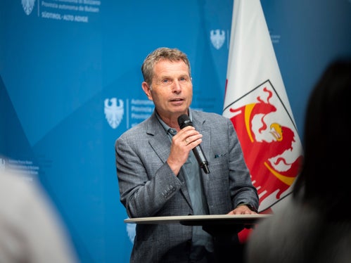  Der Geschäftsführer des Dachverbandes für Natur- und Umweltschutz Hanspeter Staffler beleuchtete das Anliegen aus der Sicht seines Verbandes. (Foto: LPA/Fabio Brucculeri)