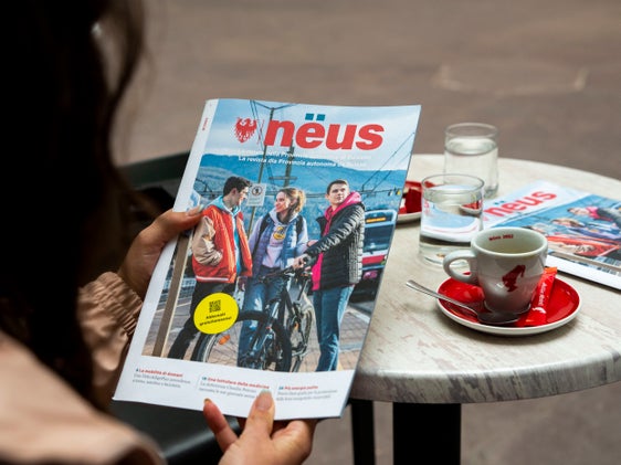 Nëus, il nome della nuova rivista della Provincia, sta per "noi". Il primo numero viene pubblicato in questi giorni. (Foto: ASP/Fabio Brucculeri)