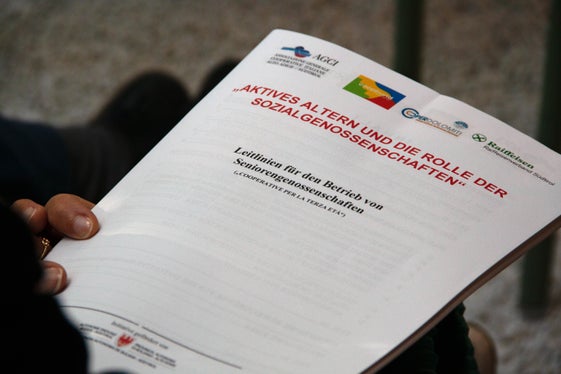 Der neue Leitfaden für Seniorengenossenschaften soll den Schritt zur Genossenschaftsgründung erleichtern. (Foto: LPA/Greta Stuefer)