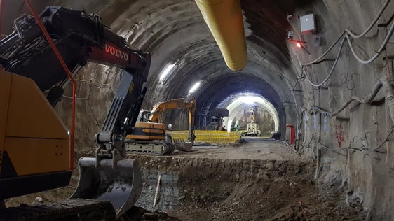 Der Aushub des 2,2 Kilometer langen Tunnels für die Nord-West-Umfahrung von Meran geht voran. (Foto: Landesabteilung Tiefbau)