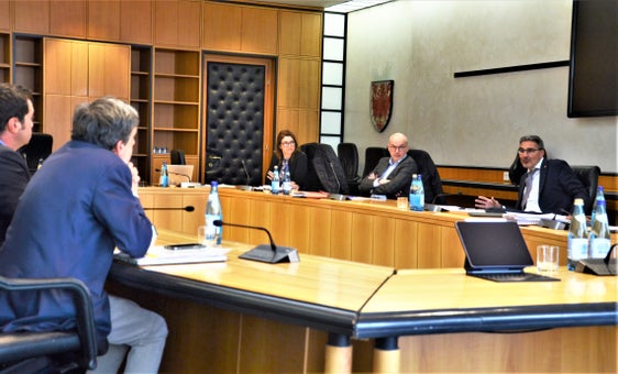 Un'immagine dell'incontro di questa mattina con i sindacati dei medici di medicina generale (Foto: ASP/Karin Leiter)