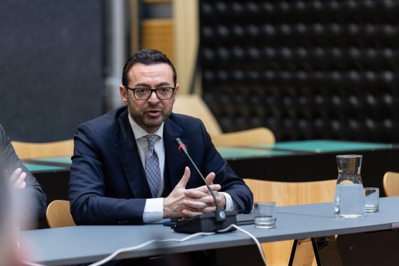 “Il clima delle interlocuzioni con l’azienda è molto positivo, la nostra volontà è che la continuità occupazionale sia garantita con questi lavoratori”, ha detto l’assessore Galateo. (Foto: USP/Lucia Rose Buffa)