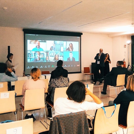 Nach der gestrigen Vorstellung startet am 11. Oktober im Kulturzentrum "Trevi-TreviLab" der eigentliche Workshop zur Gebärdensprache. (Foto: LPA)