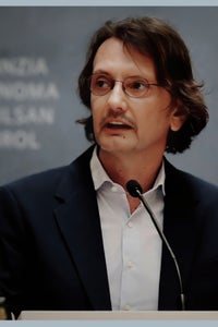 Il sovrintendente Vincenzo Gullotta è stato nominato dalla Giunta provinciale oggi (26 marzo) direttore sostituto del Dipartimento Cultura italiana, Commercio e Servizi, Artigianato e Industria (Foto: ASP)