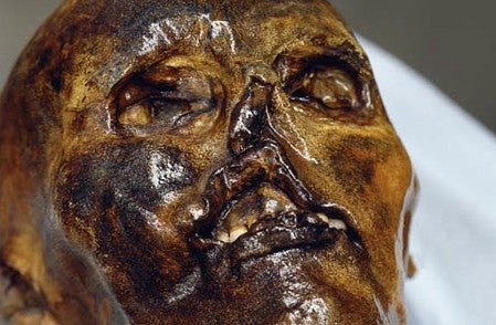 Seit 30 Jahren steht die Gletschermumie Ötzi im Fokus der Steinzeitforschung. (Foto: LPA)