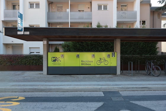 Il nuovo Infopoint Mobilità avrà 2 sportelli, grazie ai quali gli utenti potranno ricevere informazioni sul trasporto pubblico. (Foto: USP/STA)