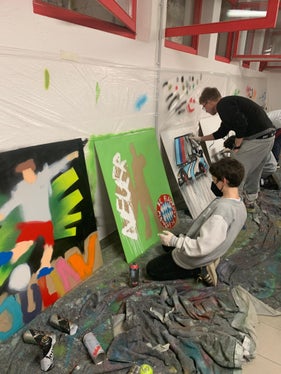 Uno sguardo all'ampia offerta del programma di cultura giovanile 2024/2025: Graffiti a Laghetti.(Foto: USP/Ufficio Servizio giovani)