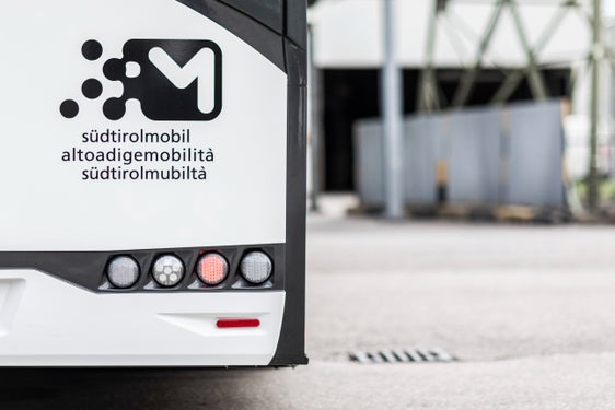 Bei der Neuorganisation der Busdienste setzt das Land auf Umweltfreundlichkeit, Digitalisierung sowie mehr Information und Angebot für die Fahrgäste. (Foto: LPA/SASA/Armin Huber)
