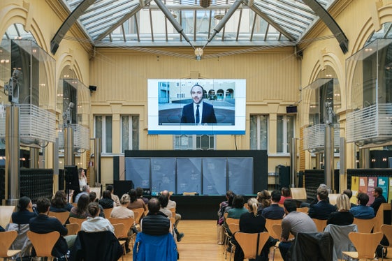 Eine Investition in diesen Bereich ist eine wahre Investition in die Zukunft, unterstrich Landesrat Philipp Achammer in seiner Videobotschaft. (Foto: LPA/Philip Unterholzner)