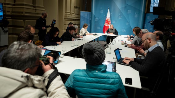 Sostenibilità, giustizia sociale e Autonomia al centro dell’incontro con i media del presidente della Provincia, Arno Kompatscher (Foto: USP/Fabio Brucculeri)
