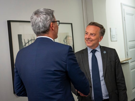 Il presidente Arno Kompatscher ha ricevuto a Palazzo Widmann l'ambasciatore francese in Italia, Martin Briens.
(Foto: USP/Fabio Brucculeri)