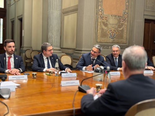 Da destra il deputato altoatesino Dieter Steger, il presidente della Provincia autonoma di Bolzano Arno Kompatscher, il presidente trentino Maurizio Fugatti e l'assessore provinciale trentino Simone Marchiori (Foto: Dipartimento per gli Affari regionali e le Autonomie)