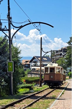 Die Sonderfahrt führte von Oberbozen nach Maria Himmelfahrt und zurück entlang einer Bahnstrecke, die seit Generationen Menschen und Orte am Ritten verbindet. (Foto: LPA/STA)