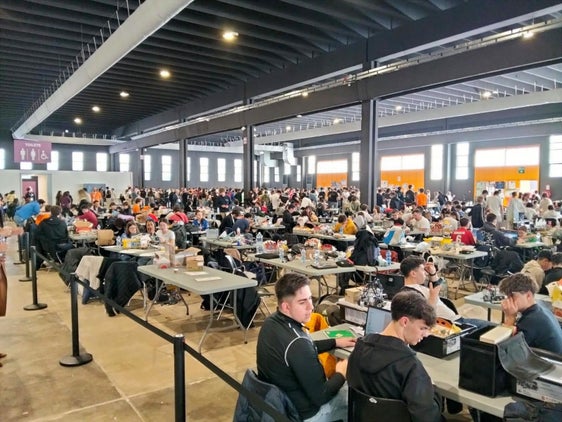 Anche la scuola italiana dell'Alto Adige ha partecipato a Catania alla finale nazionale della RoboCup Junior, uno degli appuntamenti più rilevanti nel panorama della robotica educativa a livello nazionale e internazionale. (Foto: IISS Galileo Galilei) 