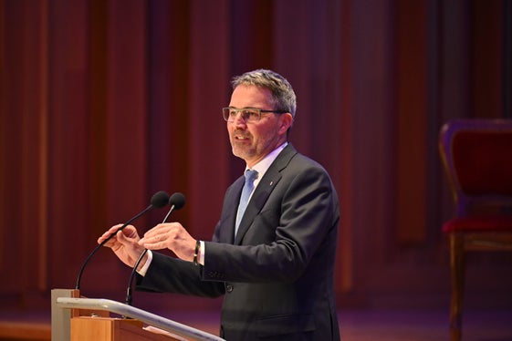 Il Presidente Kompatscher oggi a Dobbiaco: L'Europa deve diventare ancora più verde, più sociale e più interconnessa. (Foto: ASP/Tessaro) 