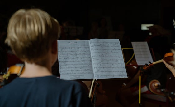 La Giunta provinciale ha approvato oggi (19 dicembre) i nuovi criteri quadro per le procedure di assunzione di insegnanti a tempo determinato e indeterminato nelle scuole di musica, applicabili dall'anno 2024/25 (Foto:ASP/Direzione provinciale Scuola musicale tedesca e ladina)