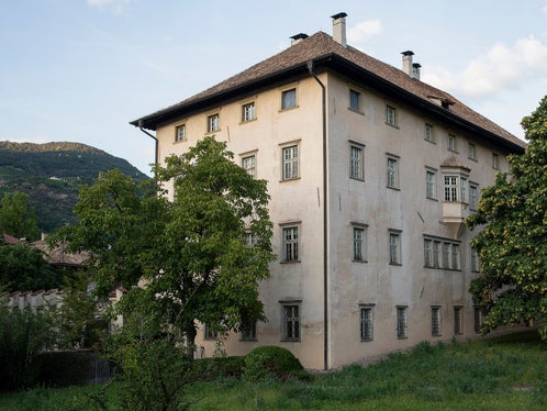 Presso Palazzo Rottenbuch, sede della Soprintendenza ai beni culturali, saranno eseguiti interventi di protezione dalle infiltrazioni d’acqua. (Foto: ASP/Beni culturali)
