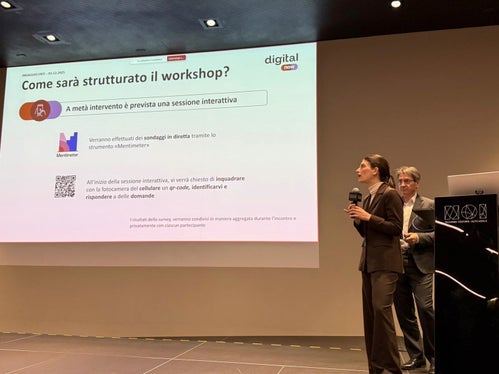 L'esperta Maria Giovanna Ienco ha sottolineato: “La strategia sarà il risultato del contributo delle istituzioni. Il loro ruolo non è solo quello di partecipare, ma anche di contribuire a definire una direzione comune, basata su esigenze reali, priorità condivise e un approccio responsabile all'innovazione”. (Foto: IAA/Alessio Trazzi)