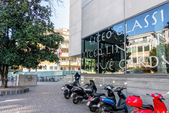 Dal 2020 il Liceo Carducci di Bolzano ha attivato il percorso Biologia con curvatura biomedica. (Foto: ASP/Daldos)