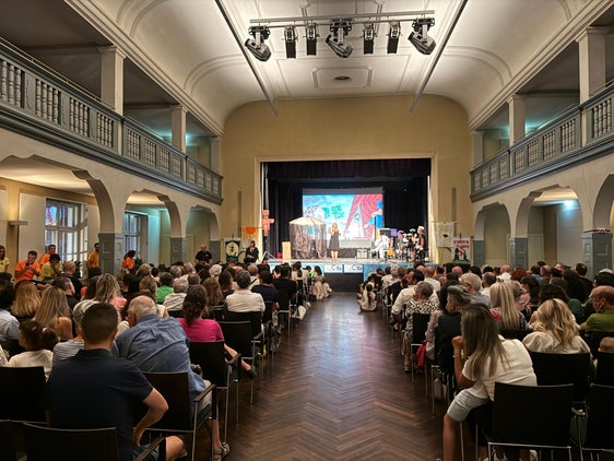 Großer Andrang beim ersten "Paloo Fest" in Sinich: Ziel des Festivals ist es, die städtische Wiederbelebung und den sozialen Zusammenhalt im südlichsten Stadtteil von Meran zu fördern. (Foto: LPA)