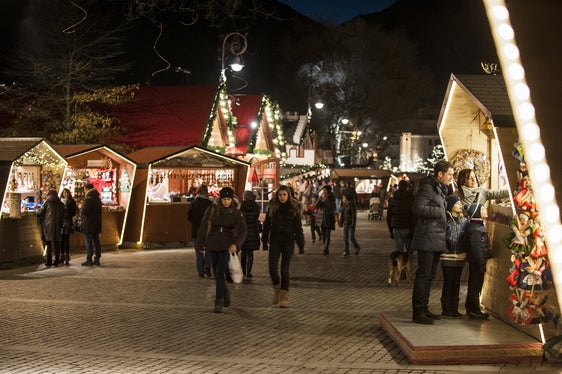 In der heurigen Vorweihnachtszeit wird es wieder Christkindl- und Weihnachtsmärkte geben: Besucherinnen und Besucher brauchen dafür jedoch einen gültigen Green Pass. (Foto: LPA/IDM Alex Filz)