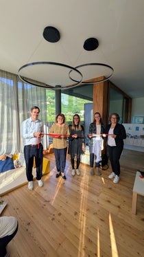 A Cardano è stato recentemente inaugurato un asilo aziendale, quello di Bergmilch Südtirol. (Foto: USP/Hannes Wisthaler)