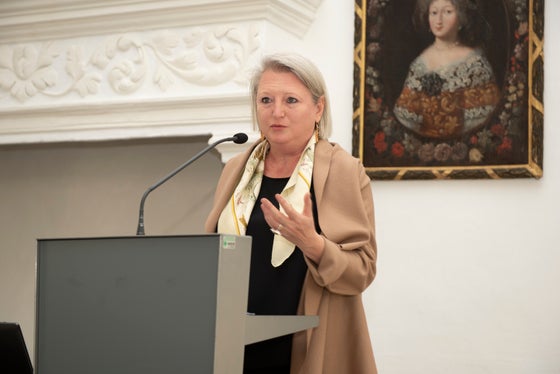 Karin Dalla Torre nel corso della conferenza stampa (Foto: ASP/Jasmeen Farina)