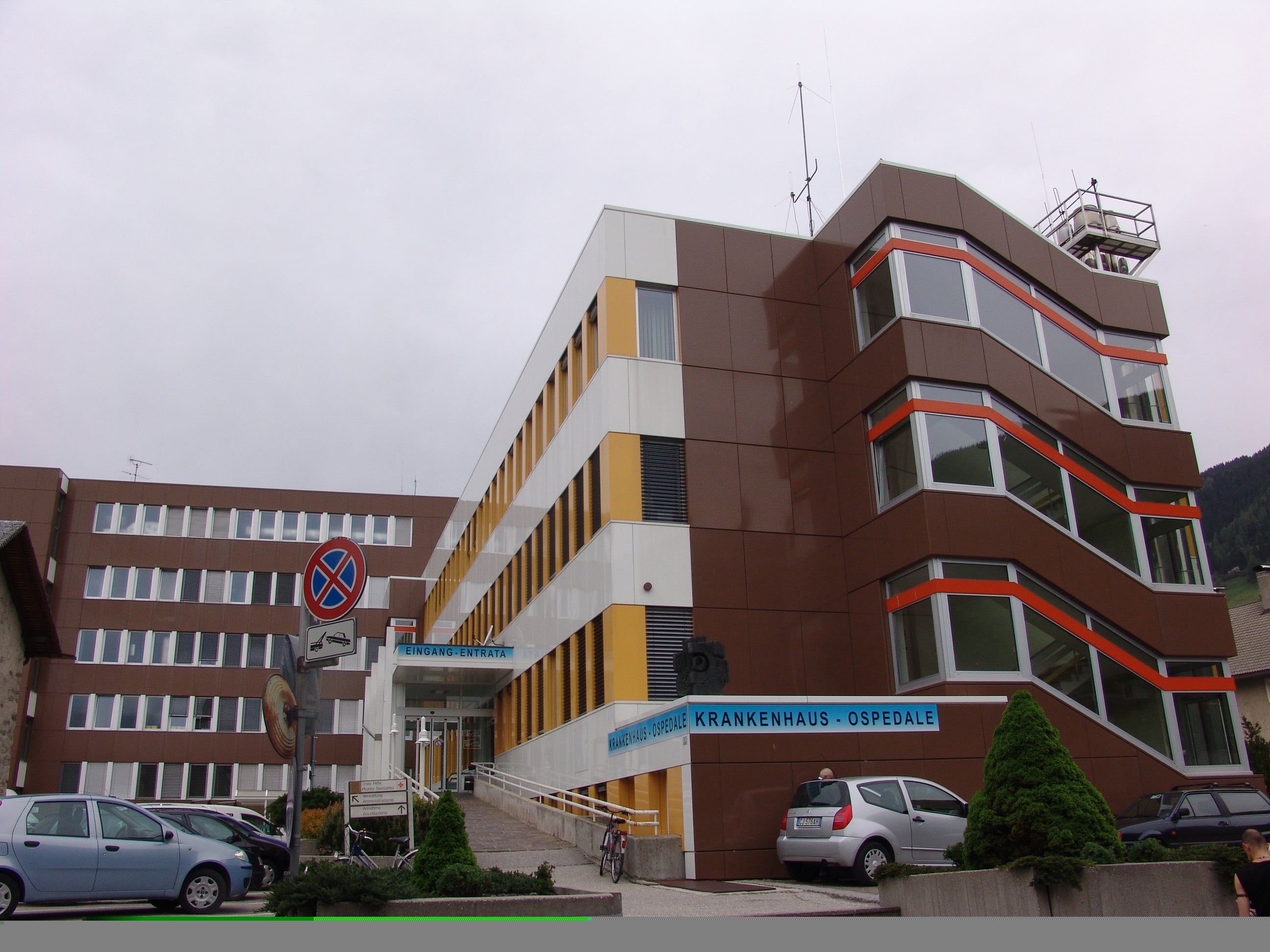 Die Landesregierung hat das Projekt Umstrukturierung Krankenhaus Innichen und die damit verbundene Abänderung des Bauleitplanes der Gemeinde Innichen genehmigt. (Foto: LPA)