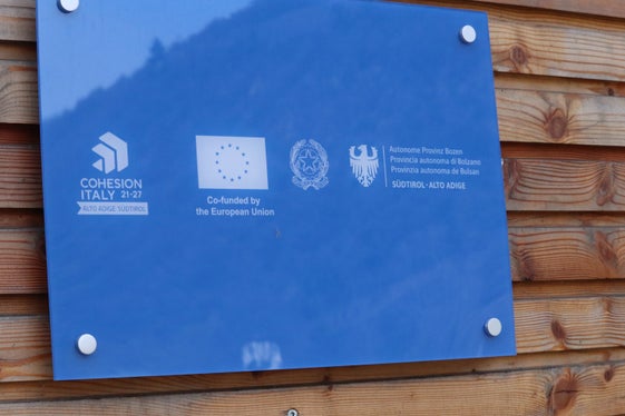 Der Umbau der Pegelstation Eisack Bozen Süd wurde durch den Europäischen Fonds für regionale Entwicklung EFRE mitfinanziert. (Foto: LPA/Maja Clara)