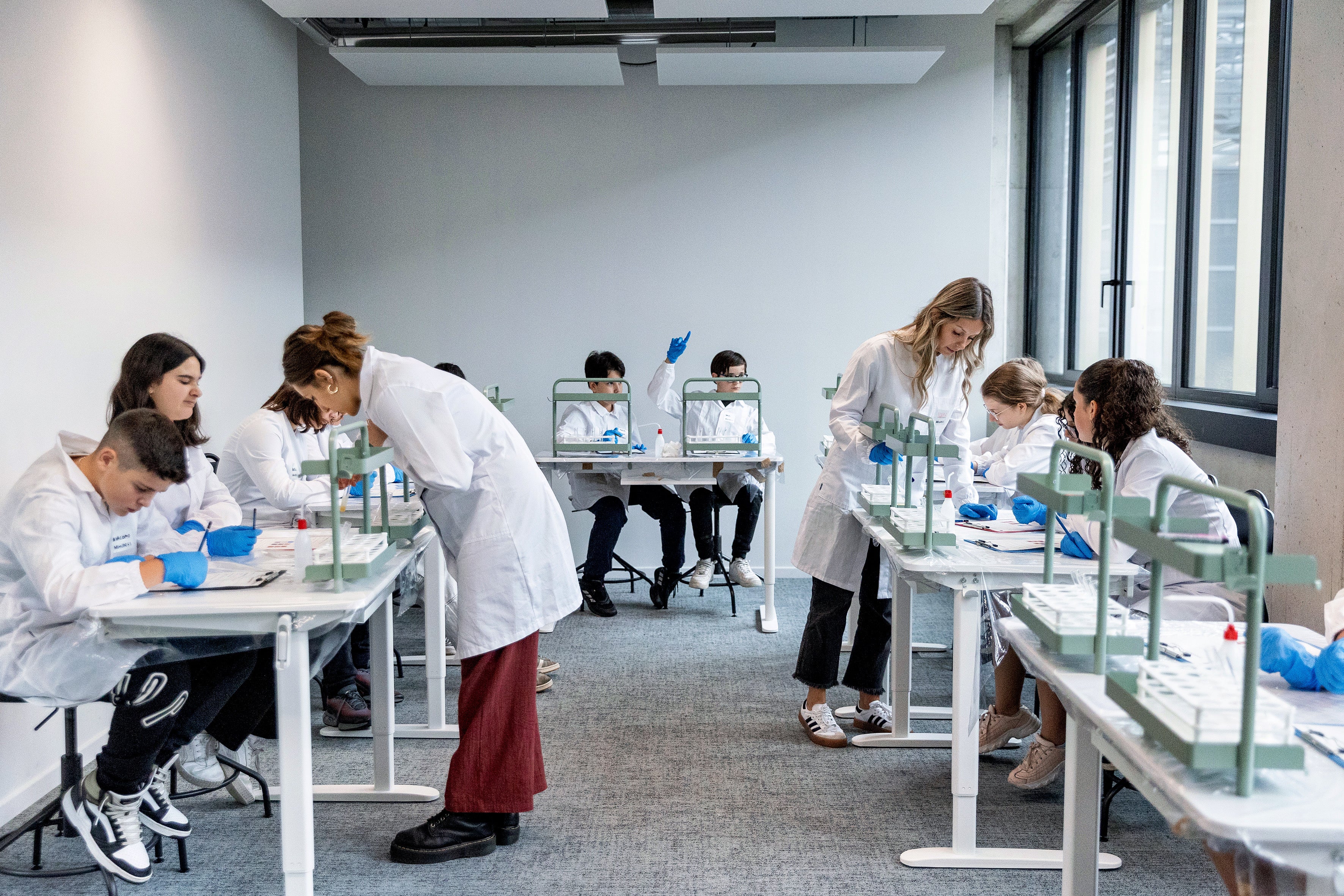 Um der anhaltend hohen Nachfrage besser nachzukommen werden die Räumlichkeiten von MiniNOI in Bozen erweitert. (Foto: NOI Techpark/Tania Marcadella)