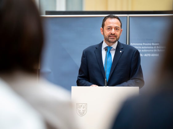 "Una scelta strategica e sostenibile". Il vicepresidente Marco Galateo (nella foto) ha definito così il via libera della Giunta alla modifica dei criteri di classificazione dei comprensori sciistici, armonizzandoli con quelli già in vigore per la costruzione degli impianti. (Foto: USP/Fabio Brucculeri)