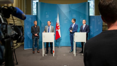 Ab dem 1. April übernimmt das Land die Kosten für die Nutzung der Brennerautobahn im Abschnitt Bozen Nord-Bozen Süd an Werktagen zu Spitzenzeiten. Heute wurde das Abkommen Land-A22 vorgestellt. (Foto: LPA/Fabio Brucculeri)